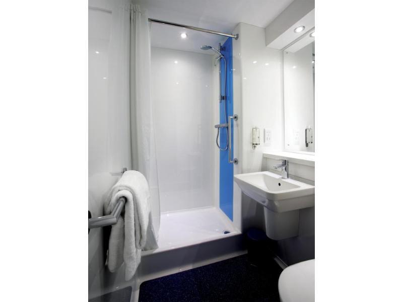 Travelodge London Richmond Central Exteriér fotografie